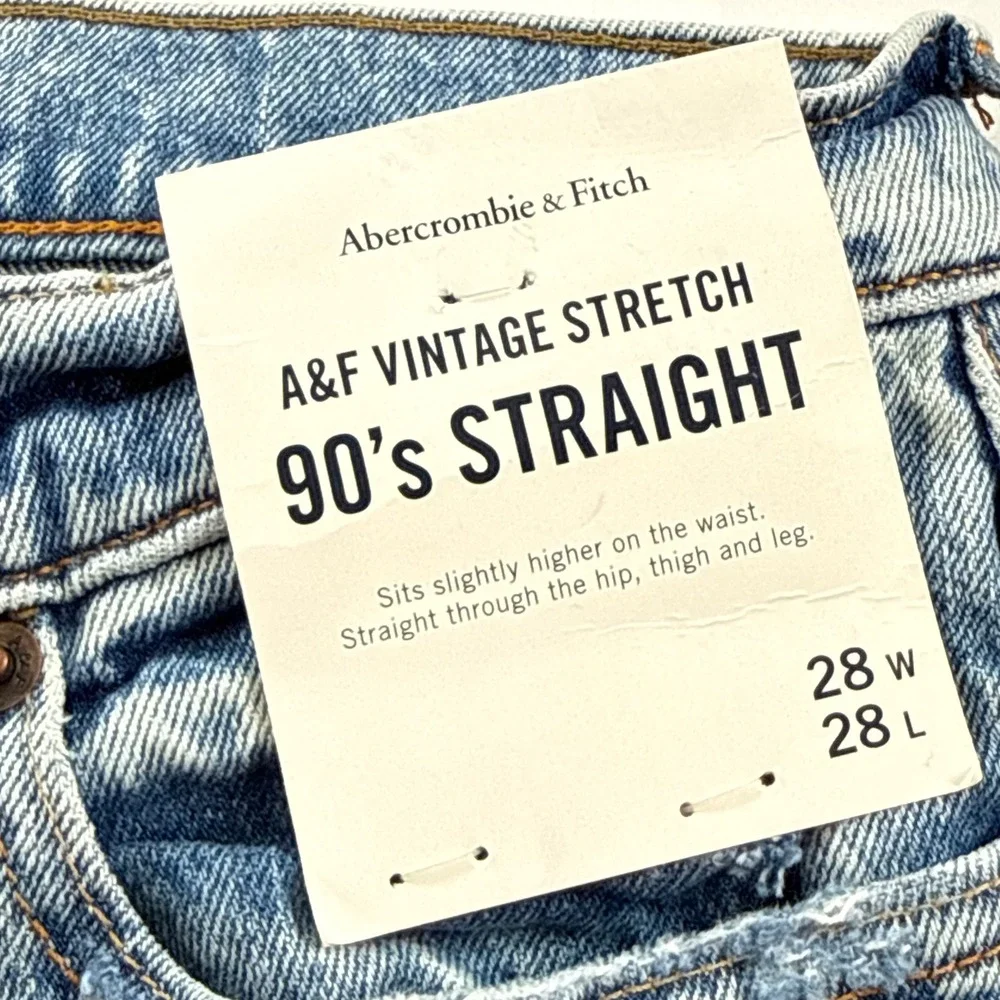 Abercrombie Fitch 90s Straight Jeans Womens 28 x 28 Light Wash New With Tags